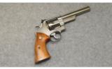 Smith & Wesson ~ 629-1 ~ .44 Magnum - 1 of 2