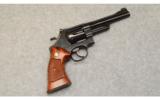 Smith & Wesson ~ 27-2 ~ .357 Magnum - 1 of 5