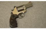 Smith & Wesson ~ 686-6 Talo ~ .357 Magnum - 1 of 3