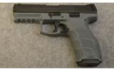 Heckler & Koch~ VP 9 ~ 9 mm - 2 of 2