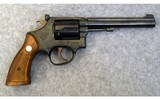 Taurus ~ Model 82 ~ .38 Special. - 1 of 2