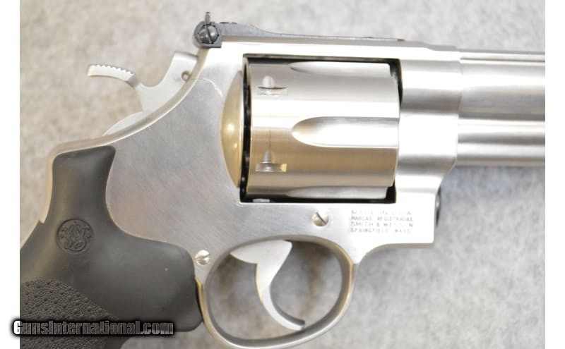 Smith & Wesson ~ Model 629-4 Revolver ~ .44 Magnum