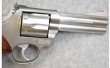Smith & Wesson ~ 686-2 ~ 357 Magnum - 2 of 5