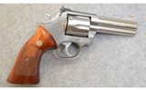 Smith & Wesson ~ 686-2 ~ 357 Magnum - 1 of 5