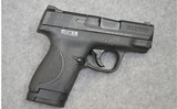 Smith & Wesson ~ M&P 9 Shield ~ 9 mm Luger - 1 of 4