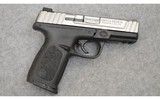 Smith & Wesson ~ SD9 VE ~ 9 mm Luger - 1 of 3