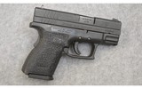 Springfield ~ XD-40 ~ 40 S&W - 1 of 4