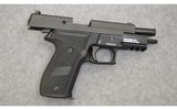 SIG Sauer ~ P226 MK 25 ~ 9 MM Luger - 5 of 6
