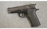 Smith & Wesson ~ 915 ~ 9 MM Luger - 3 of 3
