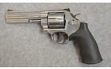 Smith & Wesson ~ 629-6 ~ 44 Magnum - 2 of 5