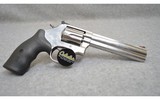Smith & Wesson ~ 686-6 ~ 357 Magnum - 5 of 5