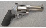 Smith & Wesson ~ 460V ~ 460 S&W Magnum - 1 of 4