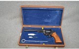 Smith & Wesson ~ Model 57 ~ 41 Magnum - 4 of 4