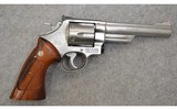 Smith & Wesson ~ 629 ~ 44 Magnum - 1 of 4