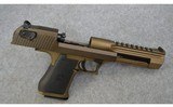 Magnum Research ~ Desert Eagle ~ 44 Magnum - 5 of 6