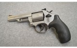 Smith & Wesson ~ 66-8 ~ 357 Magnum - 2 of 2