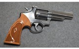 Smith & Wesson ~ 66 ~ 357 Magnum - 1 of 2