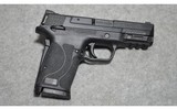 Smith & Wesson ~ M&P Shield EZ ~ 9 MM Luger - 1 of 2