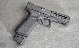 Glock ~ 17 Gen 5 ~ 9 MM Luger - 1 of 2