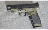 Springfield Armory ~ XD-40 ~ 40 S&W - 2 of 2