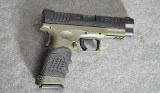 Springfield Armory ~ XD-40 ~ 40 S&W - 1 of 2