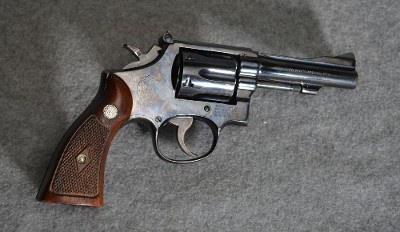 Smith & Wesson ~ 15-2 ~ 38 S&W Special