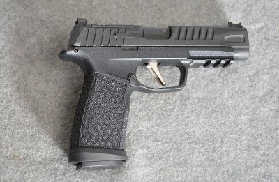 SIG Sauer ~ P365 Fuse ~ 9 MM Luger