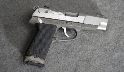 Ruger ~ P89 ~ 9 MM Luger