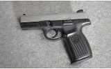 Smith & Wesson ~ SW9VE ~ 9 MM Luger - 2 of 2
