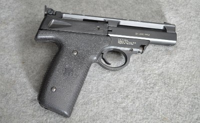 Smith & Wesson ~ 22 A ~ 22 Long Rifle