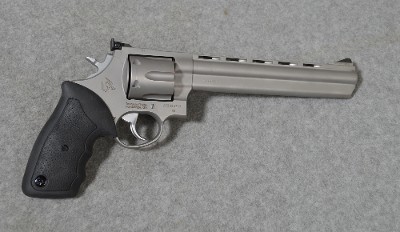 Taurus ~ 44 ~ 44 Magnum