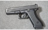 Glock ~ 17 ~ 9 MM Luger - 2 of 2