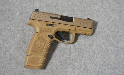 FN
Reflex
9 MM Luger