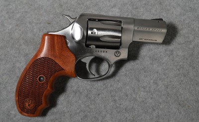 Ruger ~ SP101 ~ 357 Magnum