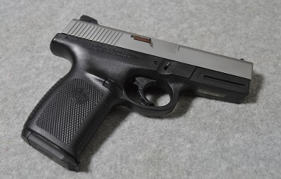 Smith & Wesson ~ SW 40 VE ~ 40 S&W