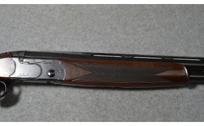 Beretta ~ 682 ~ 12 Gauge - Image 4 of 12