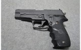 SIG Sauer ~ P226 ~ 40 S&W - 2 of 2