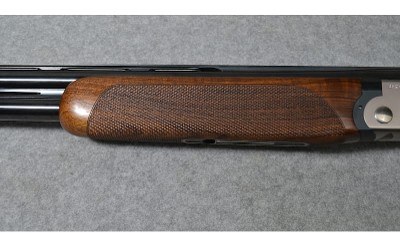 Beretta ~ 692 ~ 12 Gauge - Image 10 of 11