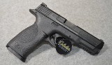 Smith & Wesson ~ M&P 9 ~ 9 MM luger - 1 of 2