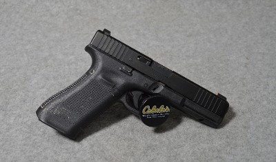 Glock ~ 17 Gen 5 ~ 9 MM luger - Image 1 of 2