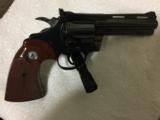 Colt Diamondback - all original 4" .22 LR - 1 of 8