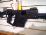 Kriss Vector Gen 2 9mm CRB black 17 rd - 3 of 8