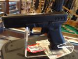 Glock 17 9mm RTF Gen 3 used- 4 of 6