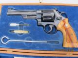 Smith & Wesson Moel 27-2 .357 magnum - 3 of 13