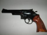 SMITH & WESSON
MODEL 25-5 .45 LONG COLT 6 - 2 of 3