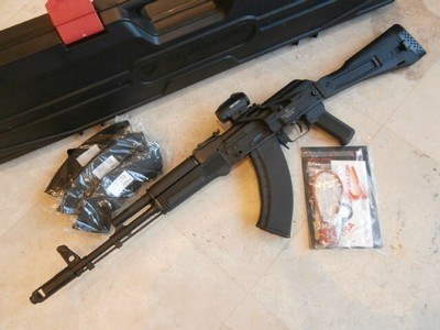 Kalashnikov USA KR103 AK47, 7.62X39mm, Side
Folding Stock, Optic rail mount and Red Dot, UNFIRED NEW CONDITION