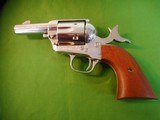 1980 COLT SHERIFF'S SAA 44-40/.44SPL 3" BARREL NICKEL FINISH WITH WALNUT DISPLAY CASE - 2 of 13