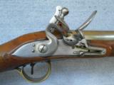 LARGE BRITISH BLUNDERBUSS WITH SPRING LOADED BAYONET - 9 of 15