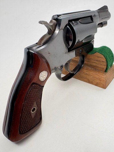 SMITH & WESSON MODEL 36 CHIEF SPECIAL .38 2' BARREL ORIGINAL NUMBERED BOX Excellent - Image 6 of 15