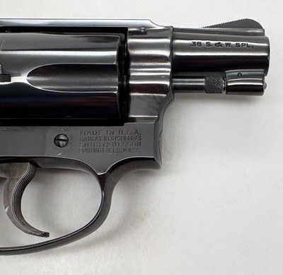 SMITH & WESSON MODEL 36 CHIEF SPECIAL .38 2' BARREL ORIGINAL NUMBERED BOX Excellent - Image 12 of 15